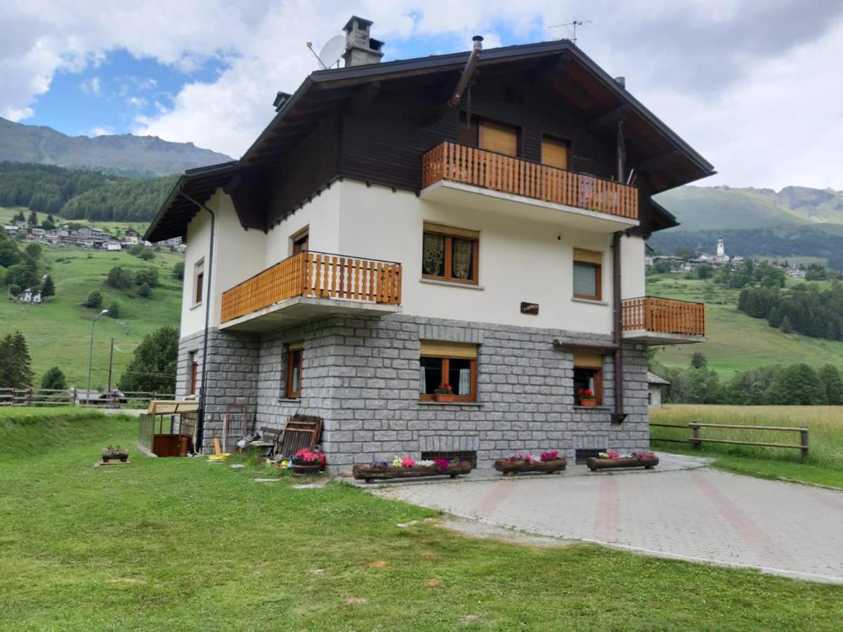 La Rondine - Appartamento Panoramico 6 Posti Letto In Villetta Champoluc Exterior foto